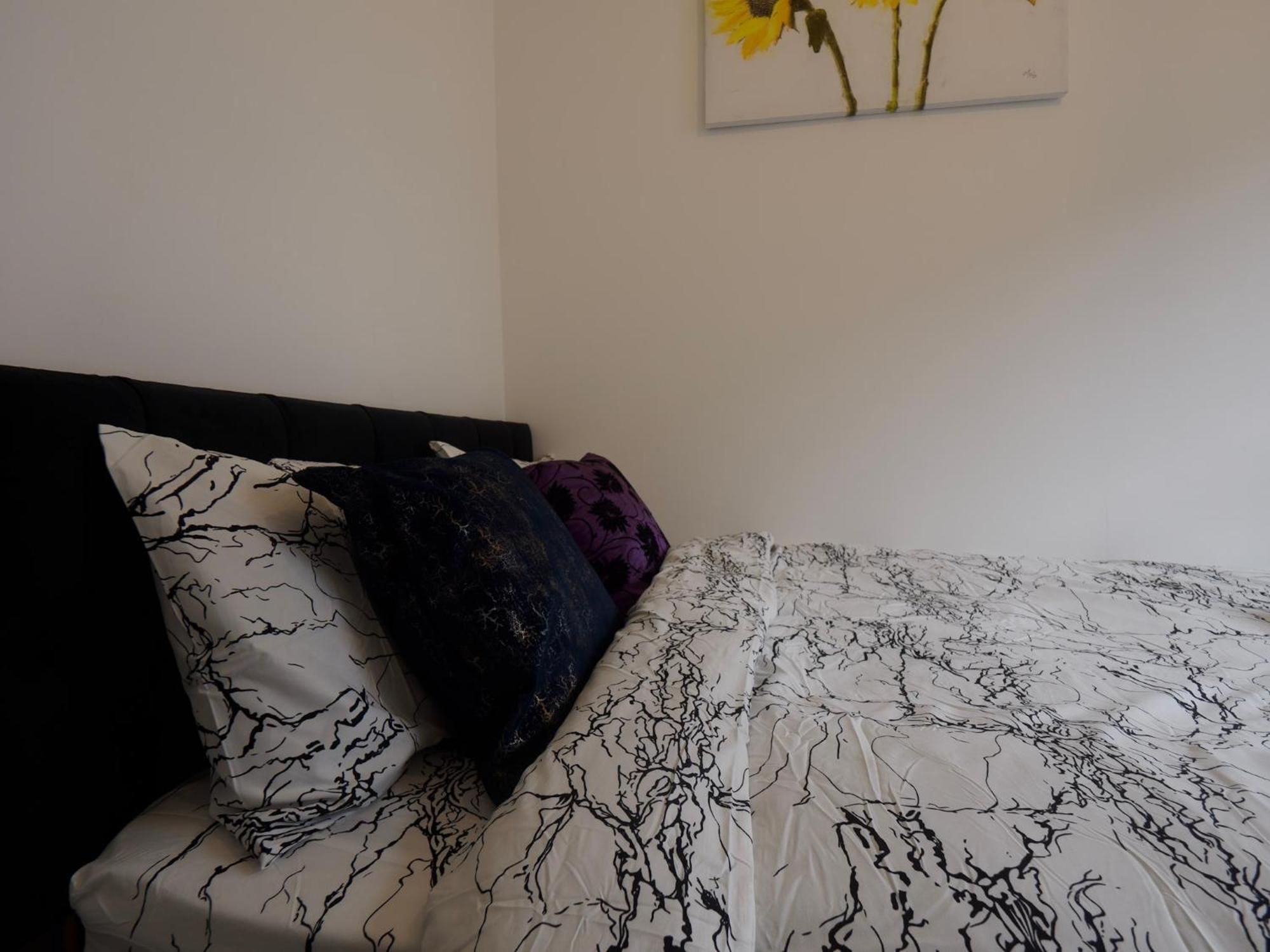 Chatham Lodge Cosy Large Double Room 1 Stoke-on-Trent Exterior foto